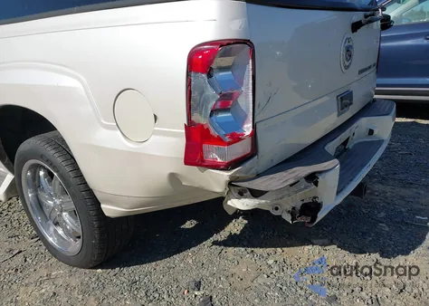 2004 Cadillac Escalade Esv Standard из США, поврежденный, VIN 3GYFK66N44G231652